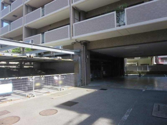 松山市歩行町１丁目の中古マンションの画像