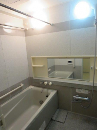 松山市歩行町１丁目の中古マンションの画像