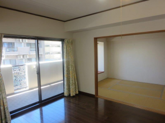 松山市歩行町１丁目の中古マンションの画像