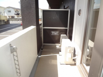 ＴＲＥＮＴＥ　ＬＵＭＩＥＲＥ（トラント　リュミエール）の画像