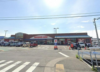 マルヨシセンター伊予店まで799m