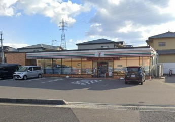 セブンイレブン伊予下吾川東店まで1093m