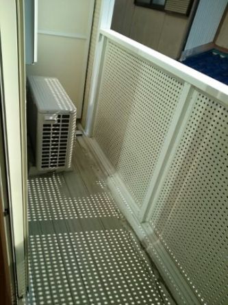 【バルコニー】