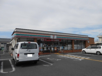 セブンイレブン彦根平田南店様まで280m