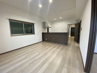 【居間・リビング】