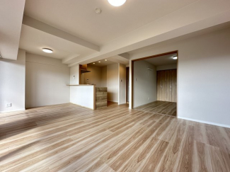 【居間・リビング】