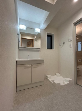 【独立洗面台】