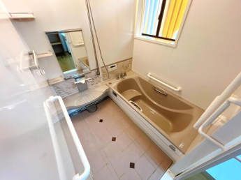 彦根市栄町２丁目の一戸建ての画像