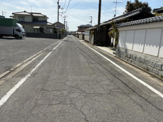 ５号地付近、分譲地南側の道路です。