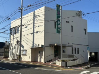 伊予銀行三津浜支店まで1004m