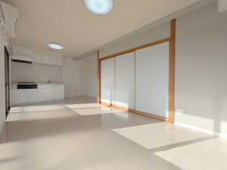 【居間・リビング】