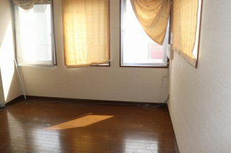 松山市中一万町の店付住宅の画像