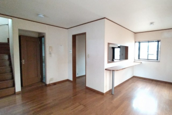 【居間・リビング】