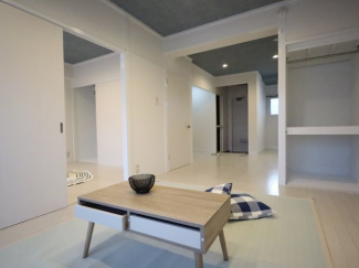 【居間・リビング】