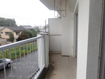 【バルコニー】