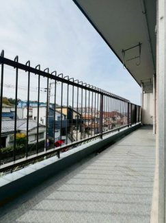 【バルコニー】