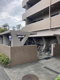 松山市空港通１丁目の中古マンションの画像