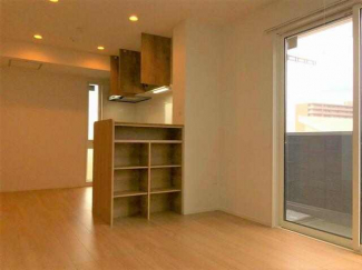 新居浜市久保田町３丁目のアパートの画像