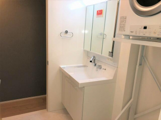 新居浜市久保田町３丁目のアパートの画像