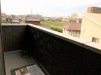 新居浜市久保田町３丁目のアパートの画像