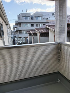 【バルコニー】