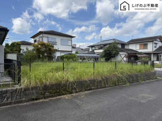 建築条件なし
約132坪
角地
前面道路　6ｍ以上あり♪