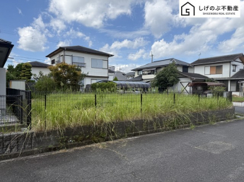 建築条件なし
約132坪
角地
前面道路　6ｍ以上あり♪