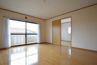 【居間・リビング】