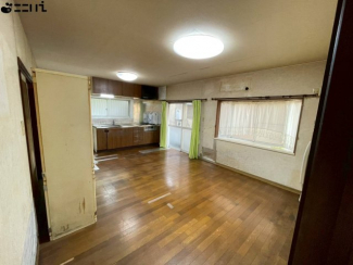 【居間・リビング】