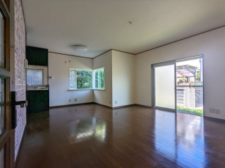 【居間・リビング】