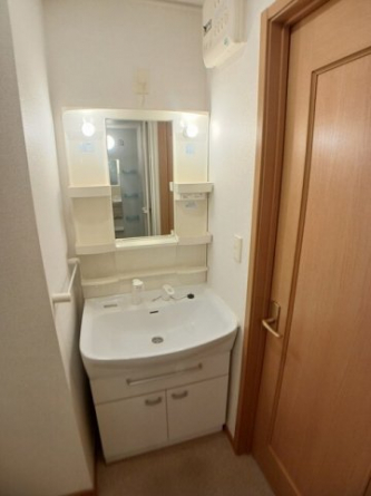 【洗面所】