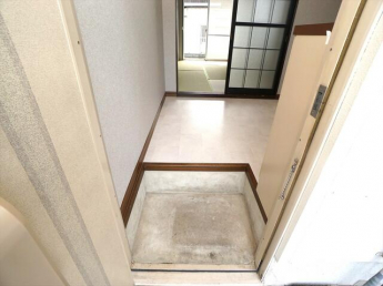 ハイツリプルの画像