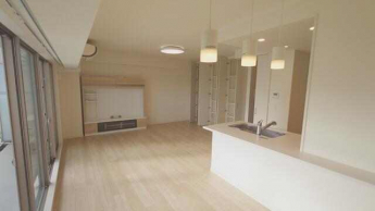 キッチンとＬＤＫの一部に床暖房つき