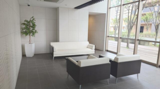 突然の来客もエントランスが利用可能です