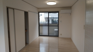 【居間・リビング】