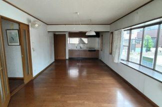 【居間・リビング】