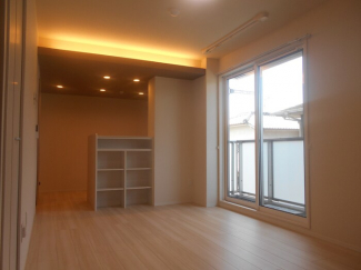 【居間・リビング】