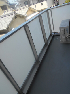 【バルコニー】