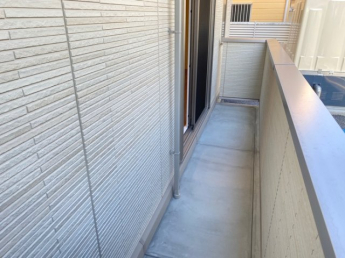 【バルコニー】