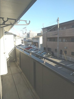 【バルコニー】