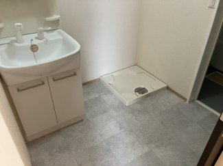 【洗面所】