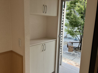 【玄関】
