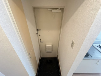 シンプルで使いやすい玄関です