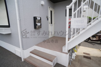 【エントランス】