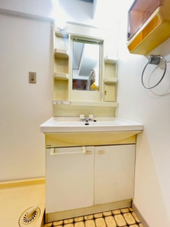【洗面所】