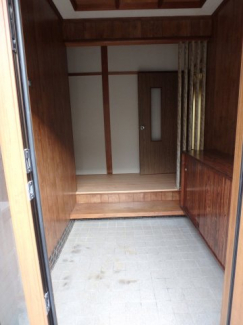 【玄関】