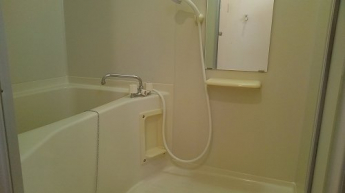 お風呂で日々の疲れを落としましょう