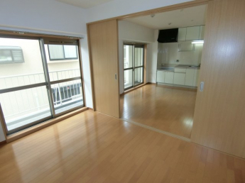 【居間・リビング】