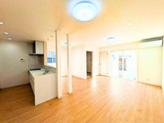 松山市越智２丁目の新築一戸建ての画像