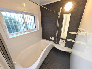 松山市越智２丁目の新築一戸建ての画像